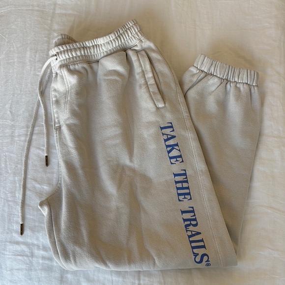Cotton:On Body “take the trails” sweatpants - Picture 1 of 6